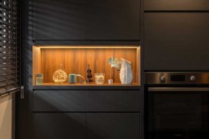 开放式搁板的 6 种创意用法：让家居兼具颜值与实用