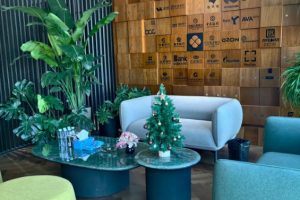 北京极速亚方科技有限公司招聘后期剪辑师（AIGC+AE）10-15K+资深设计 / 美术指导10-15K